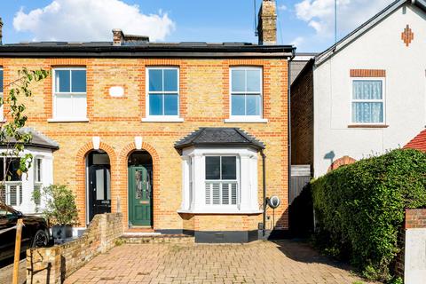 4 bedroom semi-detached house for sale, East Road, Kingston Upon Thames KT2