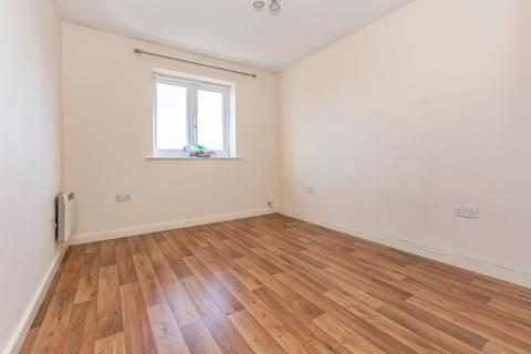 2 bedroom apartment to rent, Top Floor Apartment, Lifford Lane, Birmingham, B30