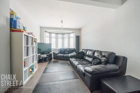 13 Harlow Road, Rainham, RM13 7UL