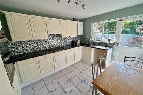 1 Bishops Walk, Llangollen, LL20 8RZ