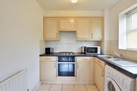 2 bedroom flat to rent, Arklay Close, Hillingdon, Middlesex, UB8 3WP