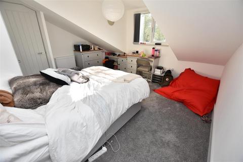 8 bedroom house to rent, Heeley Road, Birmingham B29