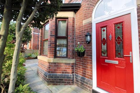 3 bedroom semi-detached house for sale, Gardner Road, Manchester M25