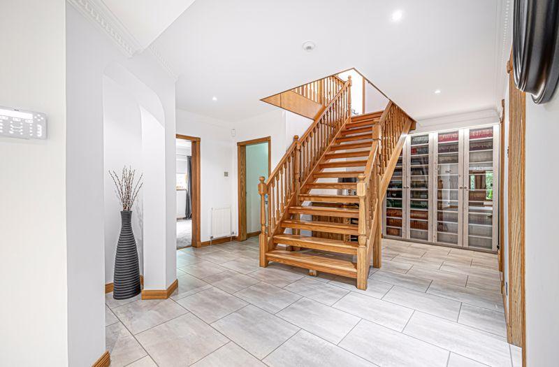 Staircase & Lower