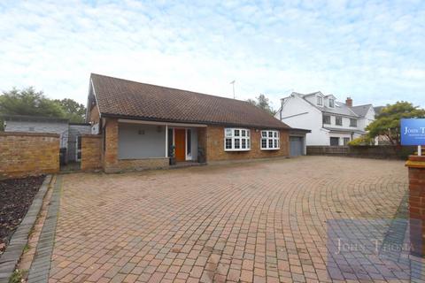 5 bedroom detached house for sale, Epping CM16