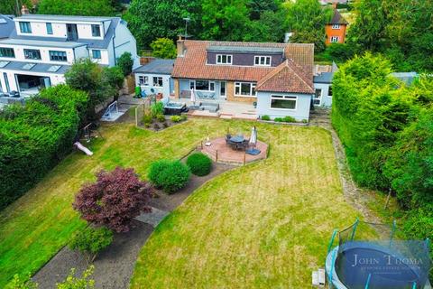 5 bedroom detached house for sale, Epping CM16