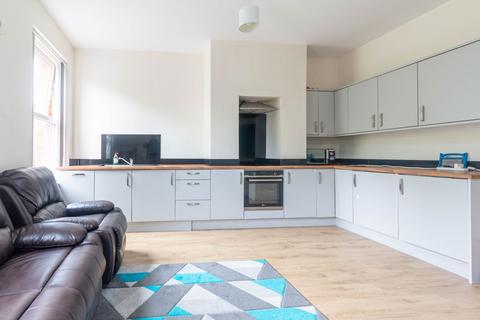 undefined, Chapeltown Road, Leeds LS7