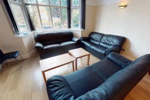 7 bedroom house to rent, Bristol Road, Birmingham B5