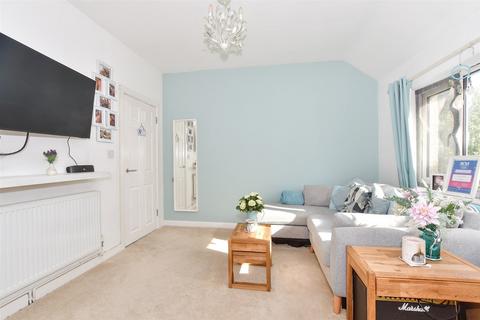 1 bedroom flat for sale, Coulsdon Road, Caterham, Surrey