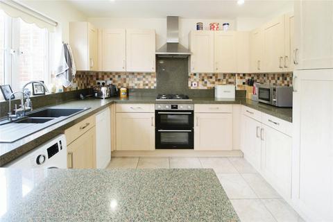 4 bedroom terraced house for sale, Woden Avenue, Stanway, Colchester, Essex, CO3