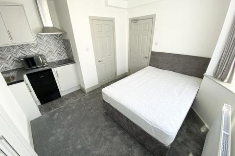 Studio to rent, Southfields Drive, PETERBOROUGH PE2