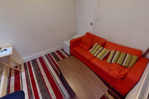 5 bedroom house to rent, Heeley Road, Selly Oak B29