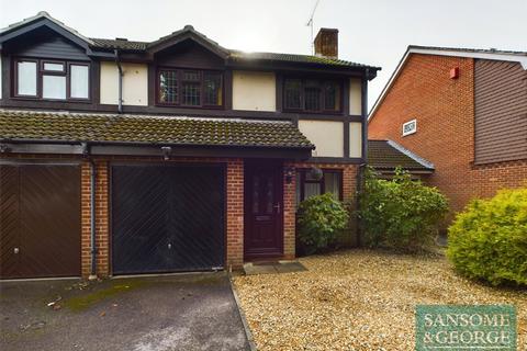 3 bedroom semi-detached house to rent, The Woodlands, Chineham, Basingstoke, Hampshire, RG24