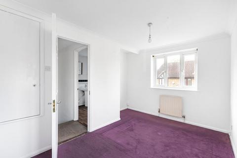 15 Stanton Close, Orpington, BR5 4RN