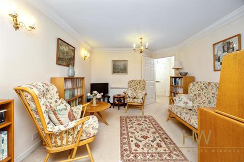 1 bedroom apartment for sale, Pegasus Court Shelley Road, Worthing, BN11 4TH