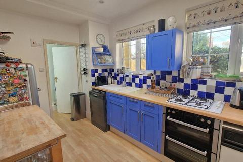 3 bedroom terraced house for sale, Forelands Field Road, Bembridge, Isle of Wight, PO35 5TR