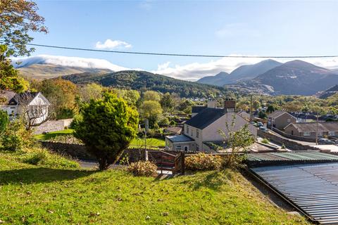 3 bedroom semi-detached house for sale, Ffrydlas Road, Carneddi, Bethesda, Bangor, LL57