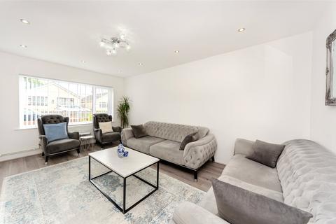 undefined, Ffordd Cynan, Bangor, Gwynedd, LL57