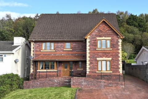 5 bedroom detached house for sale, Aberdare CF44