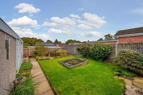 2 bedroom bungalow for sale, Chilcott Close, Tiverton