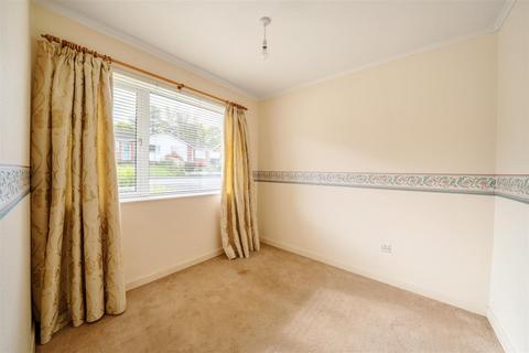 25 Chilcott Close, Tiverton, EX16 4EZ