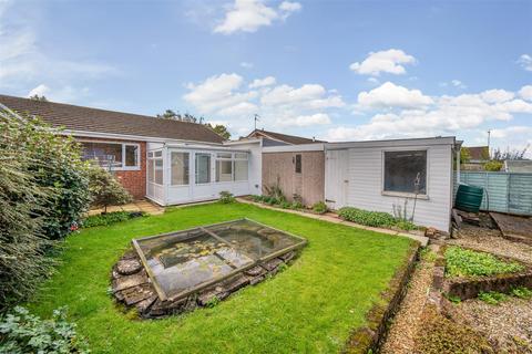 25 Chilcott Close, Tiverton, EX16 4EZ