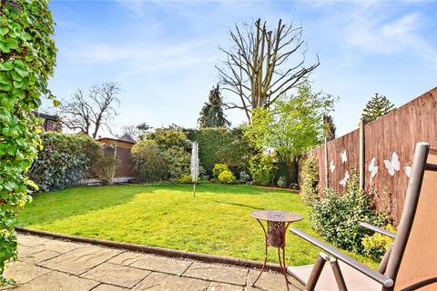 28 Chave Road, Dartford, DA2 7ED