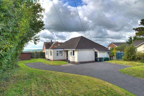 3 bedroom bungalow for sale, Meadow View, South Molton