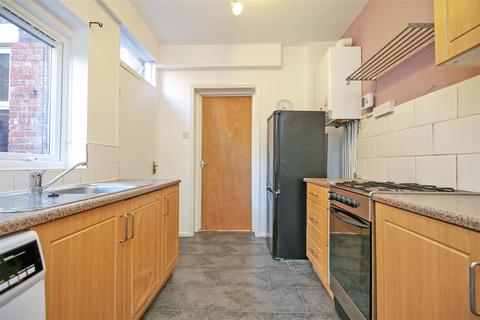 2 bedroom flat to rent, Addycombe Terrace, Newcastle Upon Tyne NE6