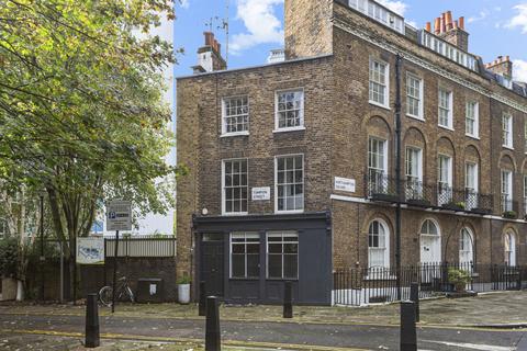 3 bedroom end of terrace house for sale, Tompion Street, London, EC1V