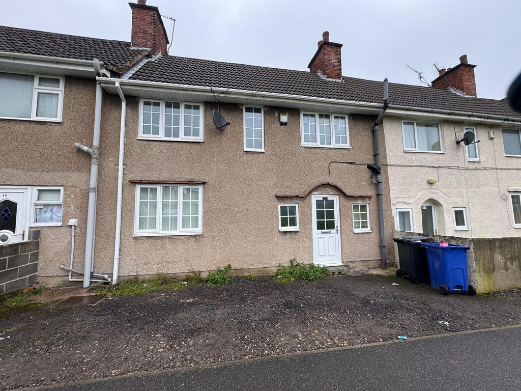 West Avenue, Woodlands, Doncaster 3 bed terraced house to rent £750