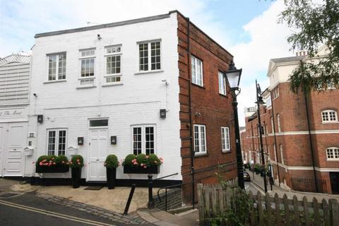 2 bedroom flat to rent, The Mount, Hampstead, NW3