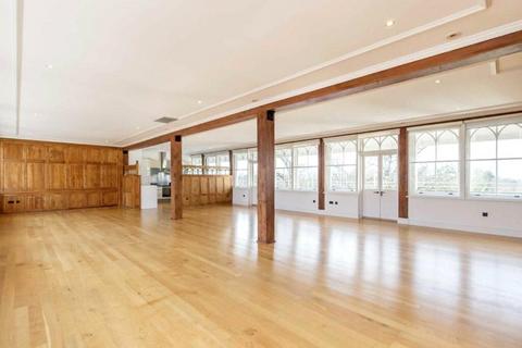 3 bedroom flat to rent, Jack Straws Castle, Hampstead, NW3