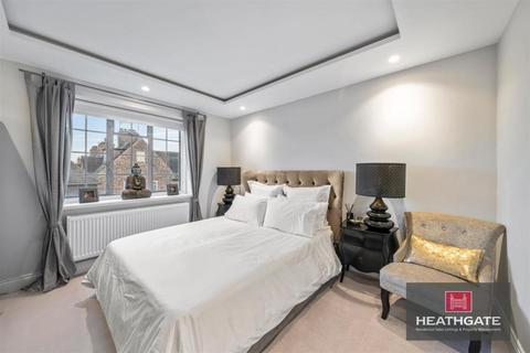 2 bedroom flat for sale, The Pantiles Finchley Road Temple Fortune NW11