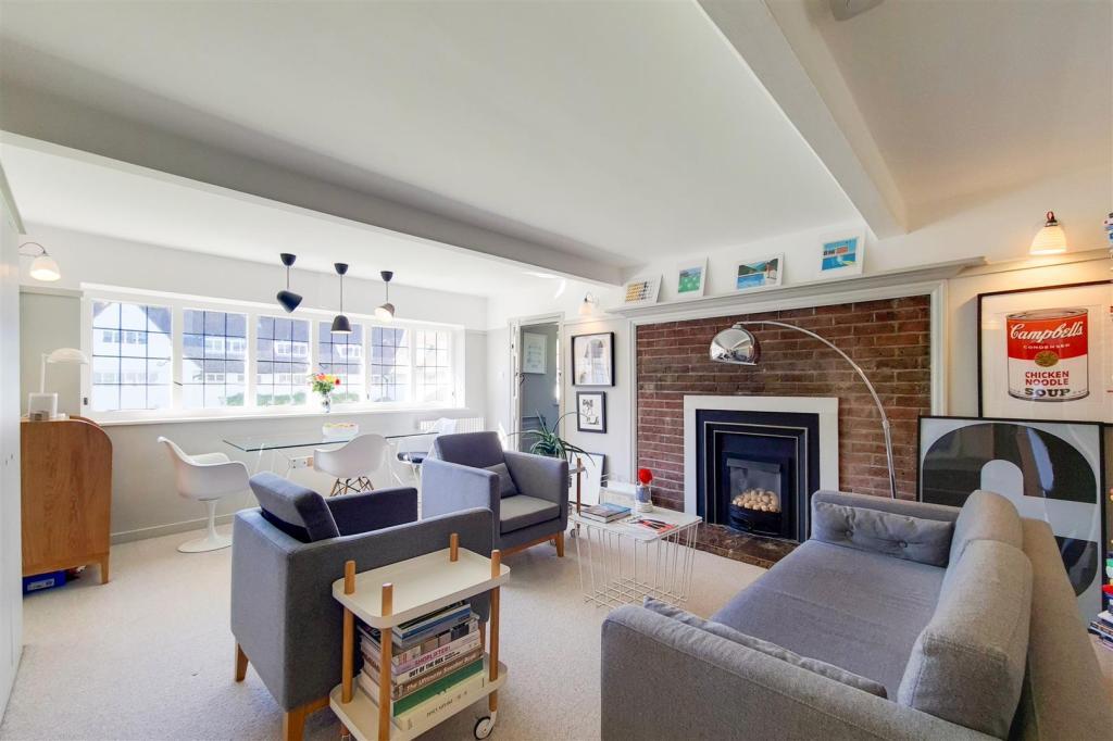 Heath-close-hampstead-garden-suburb-nw11-2