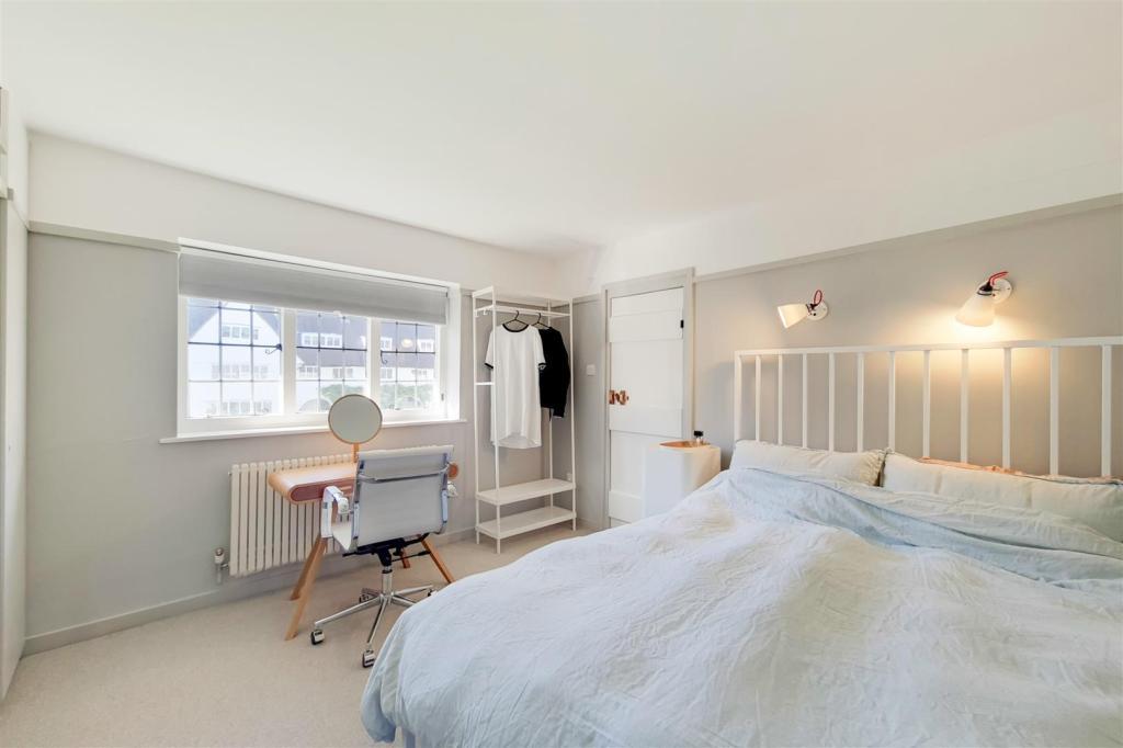 Heath-close-hampstead-garden-suburb-nw11-2