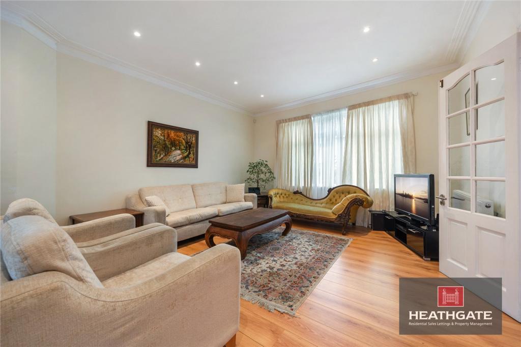 Golders-gardens-nw11