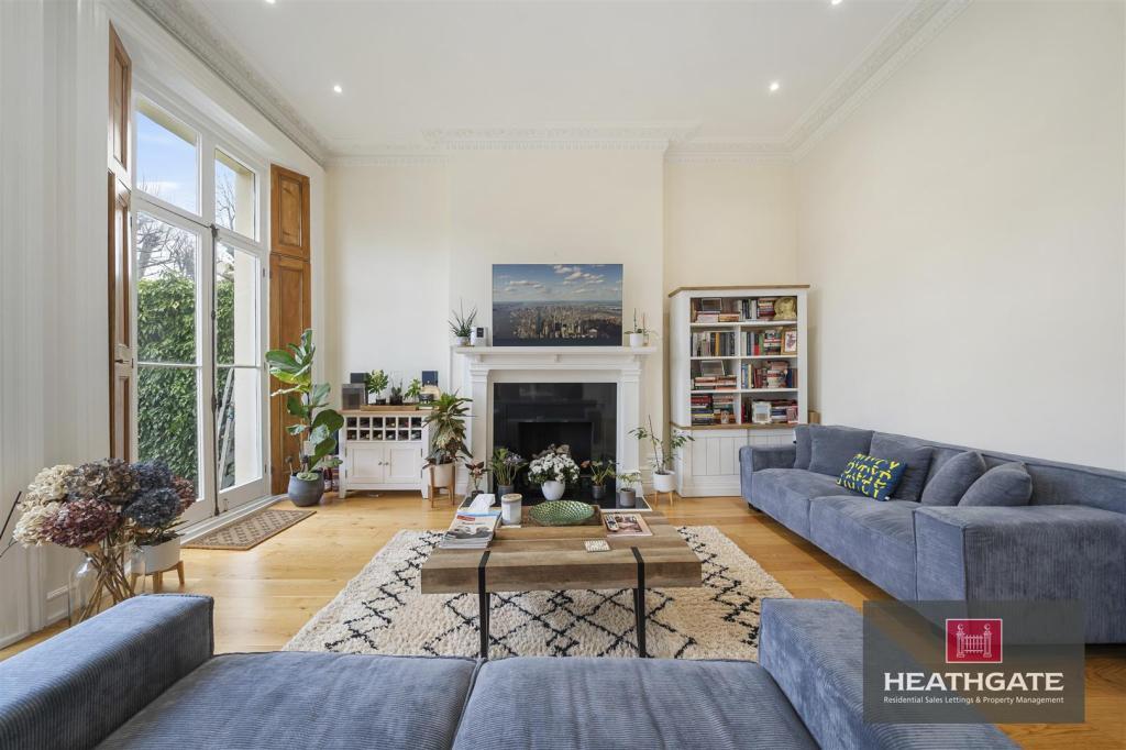 Buckland-crescent-belsize-park-nw3