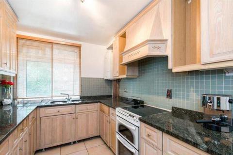 2 bedroom flat for sale, Nottingham Terrace Regents Park NW1