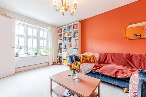 19 Bletchley Way, Horsforth, Leeds, LS18 4FZ