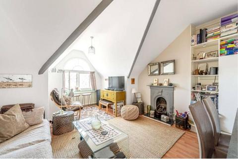 1 bedroom flat for sale, Goldhurst Terrace South Hampstead NW6