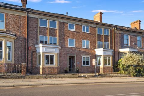 4, Victoria House, 74 - 76 Coniscliffe Road, Darlington, DL3 7RN