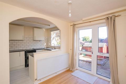 3 bedroom terraced house for sale, Harbinger Avenue, Malvern, WR14 2NL