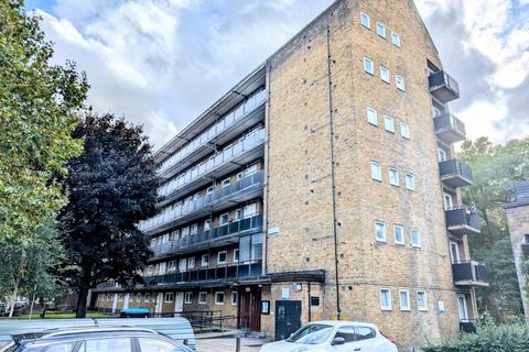 Flat , Pallant House, Tabard Street, London