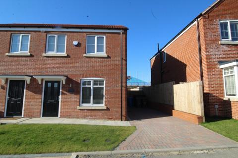 3 bedroom semi-detached house for sale, Bradley Vale, East Yorkshire YO16