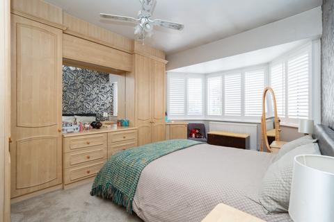 9 Stoneleigh Park Road, Epsom, KT19 0QR