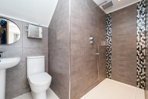 190 Clensham Lane, Sutton, SM1 2NG