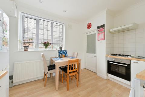 1 bedroom maisonette for sale, Aboyne Drive, Raynes Park SW20