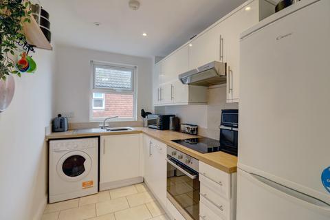 11, Rowan House Blind Lane, Bourne End, SL8 5TG