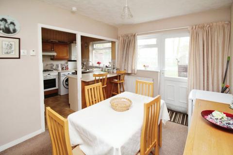 3 bedroom terraced house for sale, Pendle Walk, Greater Manchester SK5